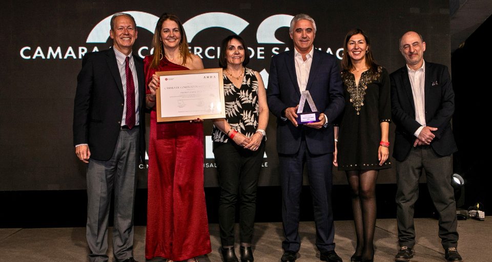 CCS recibe Premio ANDA 2023 por su rol clave en el desarrollo ordenado y transparente del e-commerce en el país